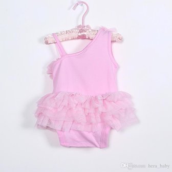 Romper/jurk 'one shoulder' 9/12mnd