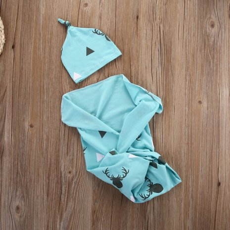 Babydeken/omslagdoek met mutsje